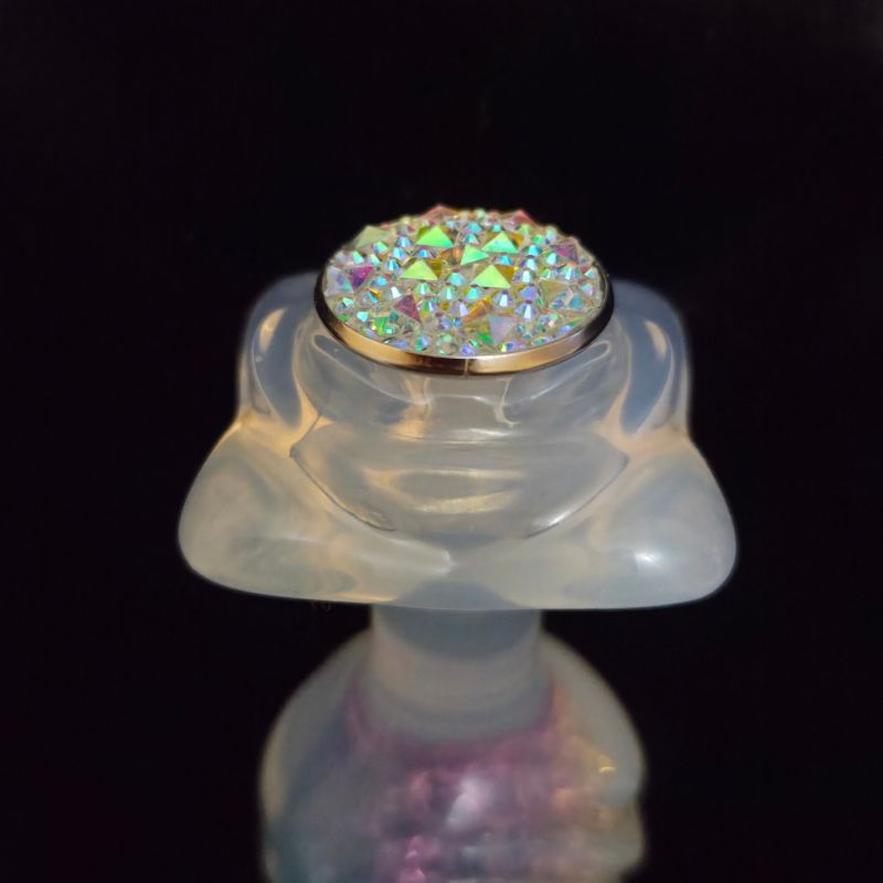 Анальная пробка ребристая UNIVIBE с камнем, силиконовая, радужная, 9 х 4.2 см вид 15