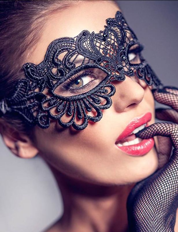 Чорна мережива маска для очей Star Night Lace Eye Mask на зав'язках, чорна, 2 шт вид 2