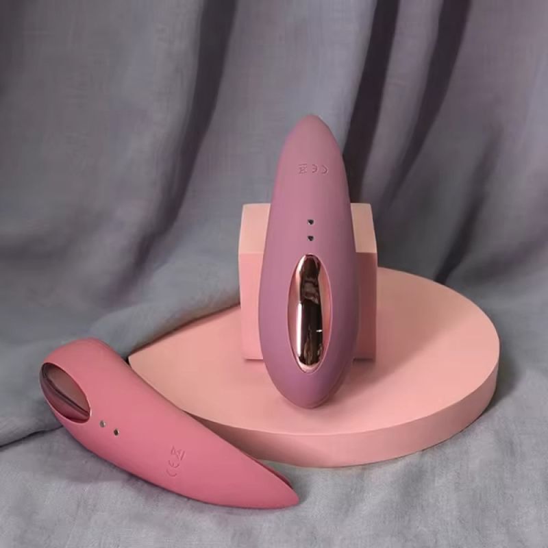 Двухсторонний вакуумный стимулятор для клитора с вибрацией Sweet Em, розовый вид 7