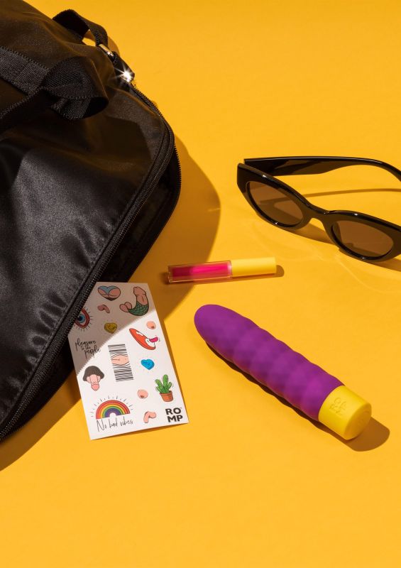 Классический рельефный вибратор Romp Beat фиолетовый вид 9