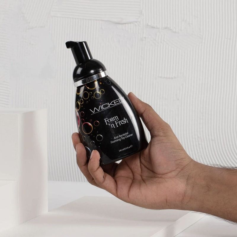 Антибактеріальна піна Wicked Foam'n Fresh для очищення іграшок, 240 мл вид 4