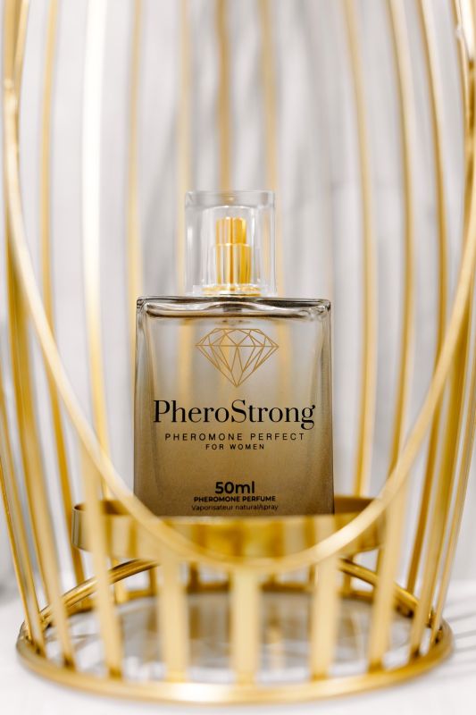 Духи с феромонами женские Perfect with PheroStrong 50ml вид 3
