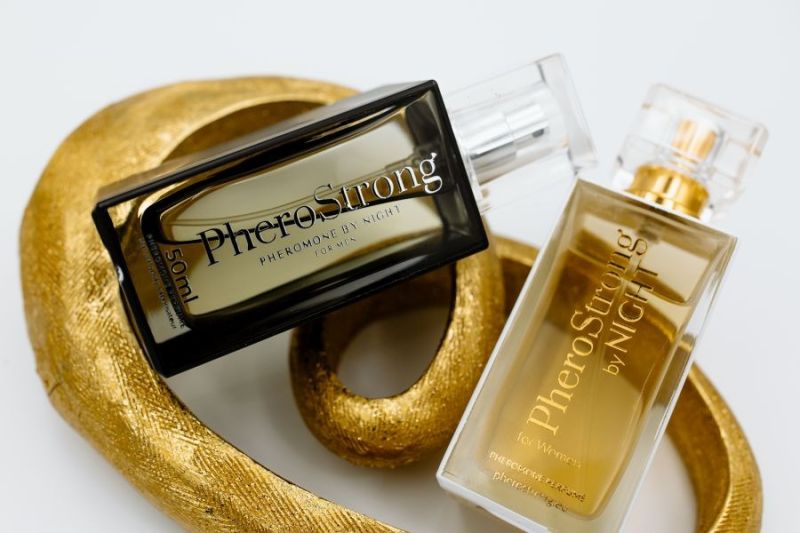 Духи с феромонами женские PheroStrong by NIGHT 50ml вид 6
