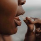 М'ята смужка для орального сексу SLOW SEX Bijoux Indiscrets Oral sex strips (в упаковці 7 шт.) вид 4