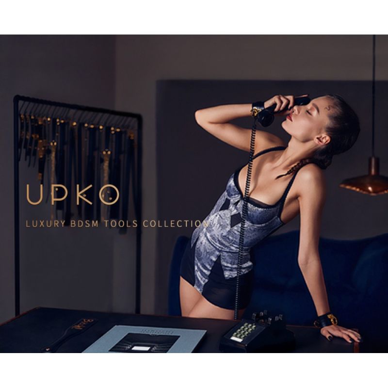 Мягкий кожанный хлыст с бутоном розы на рукоятке Soft Whip UPKO вид 9