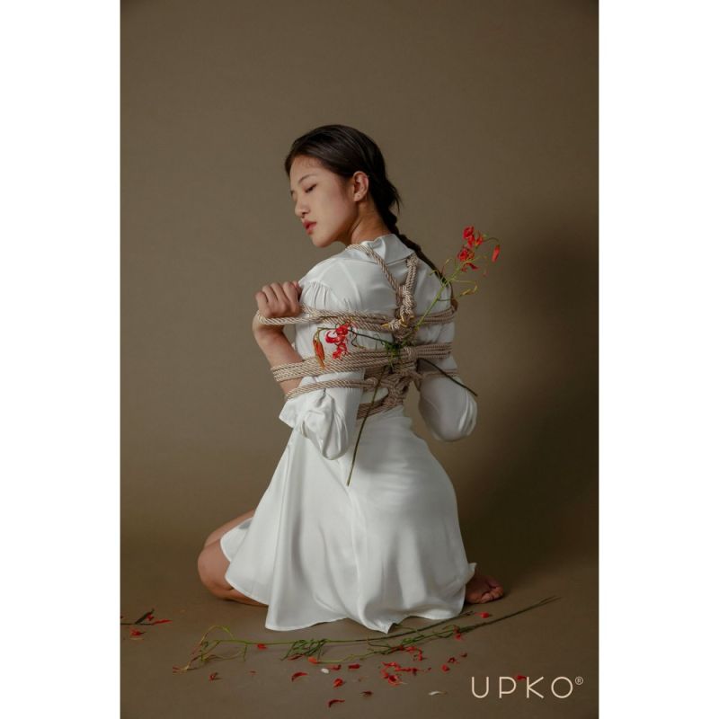 Веревка для бондажа UPKO Restraint Bondage Rope, черная, 10 м вид 7