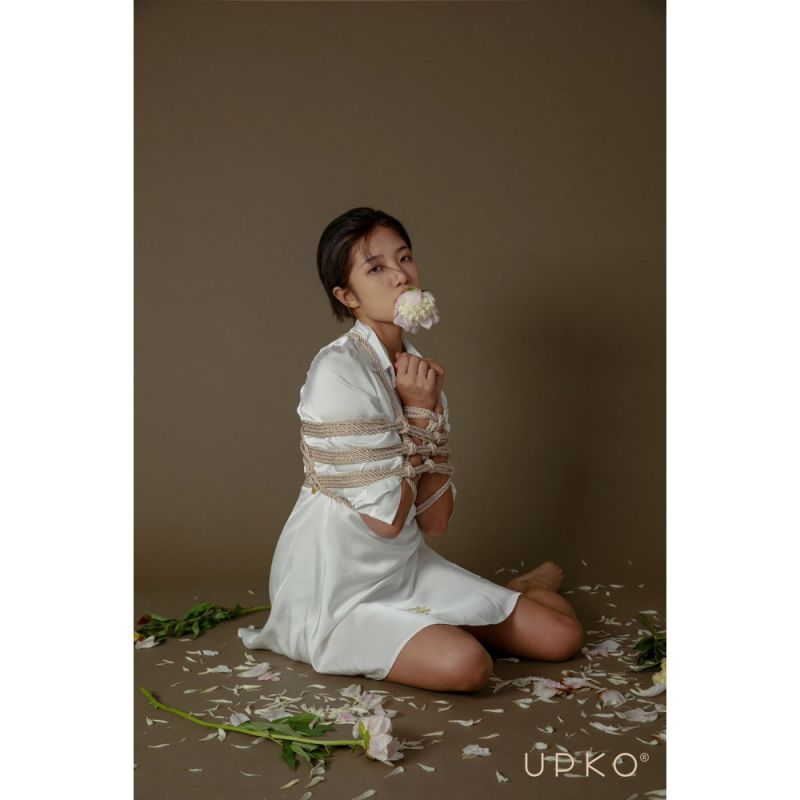 Веревка для бондажа UPKO Restraint Bondage Rope, черная, 10 м вид 11