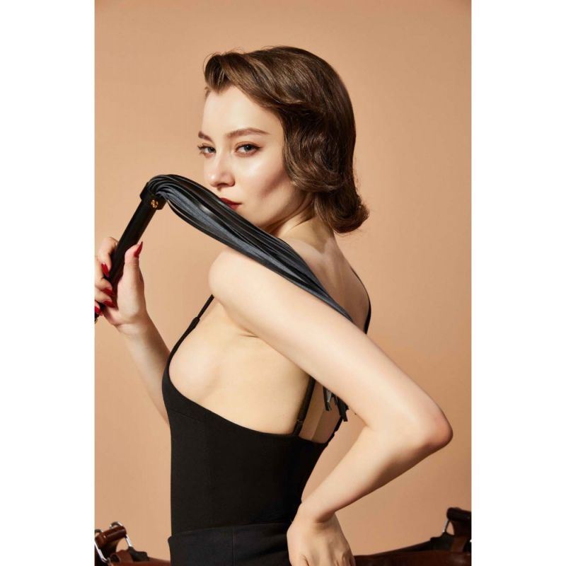 Флогер (батіг) італійська шкіра UPKO з позолотою, чорний вид 4