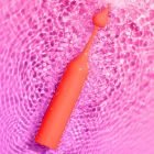 Вибратор для клитора с двумя насадками Romp Pop, красный, 14.3 х 2.4 см вид 4