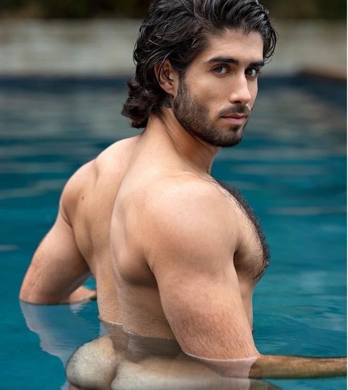 Фаллоимитатор с мошонкой и закрытой головкой реалистичный Fleshjack Boys-Diego Sans Dildo, телесный вид 13