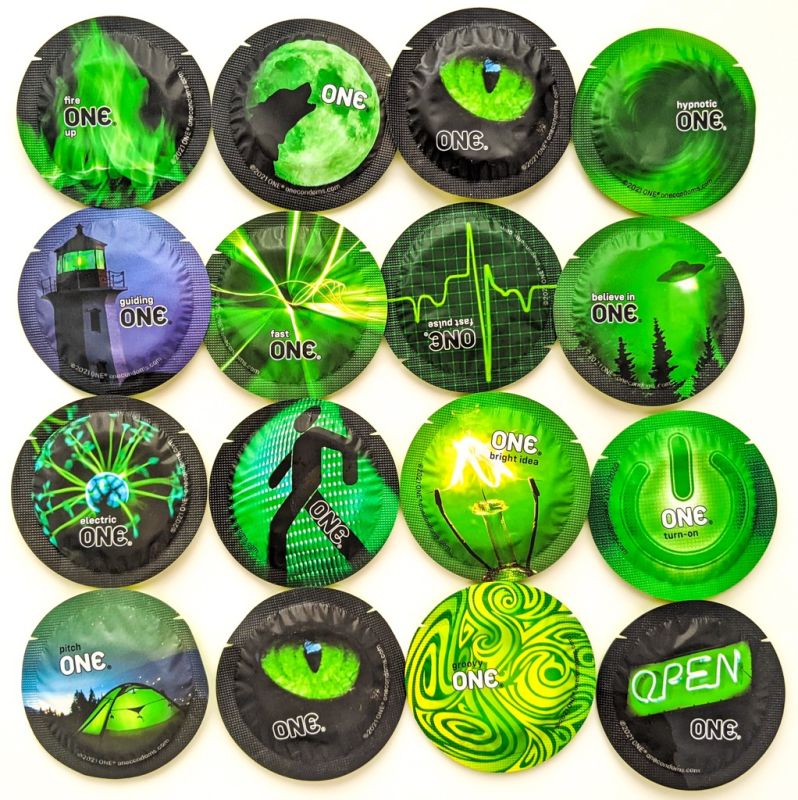 Набор флуоренцетных презервативов ONE Glowing Pleasures светятся в темноте (цена за упаковку,100 шт) вид 3