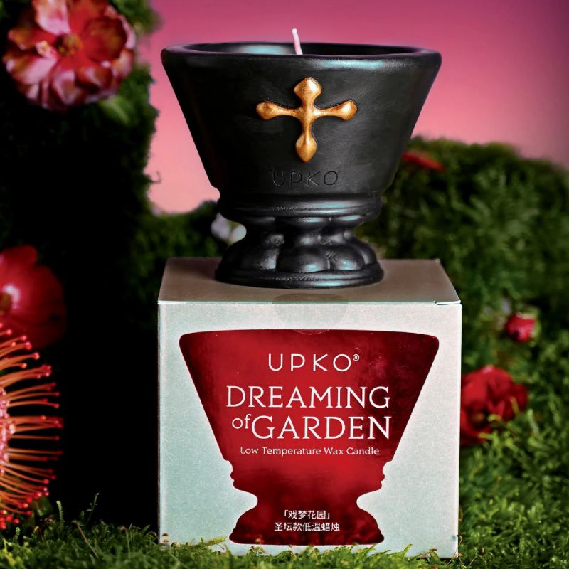 Низкотемпературная восковая свеча UPKO DREAMING of GARDEN, черная вид 7