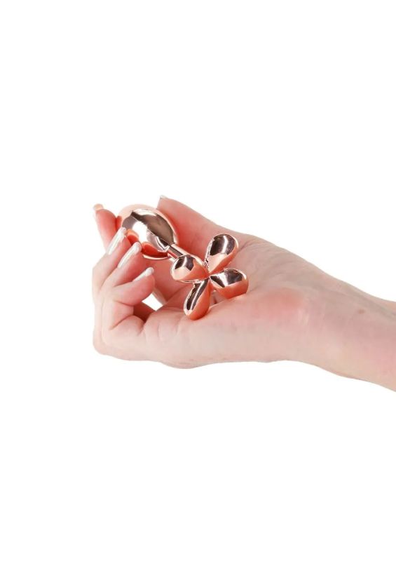 Анальная пробка металлическая NS Novelties Rear Assets Clover, золотая вид 5