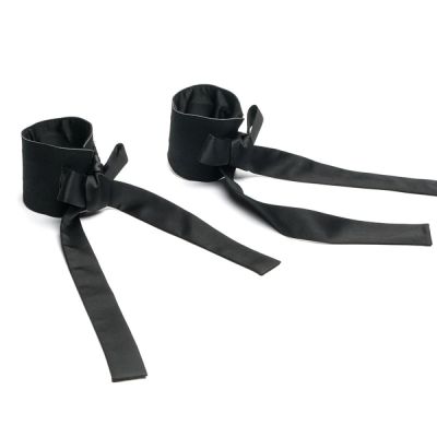 Изысканные наручники на запястья Roomfun с бантами, черные