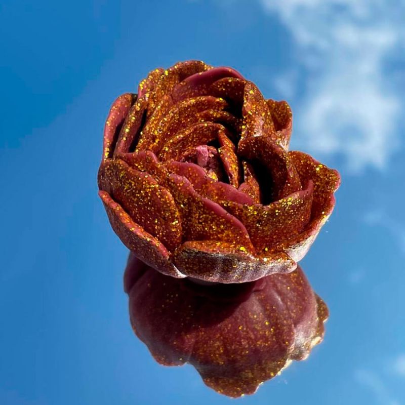 Свеча в виде розы с глитером GlowKink бордовая, L вид 31