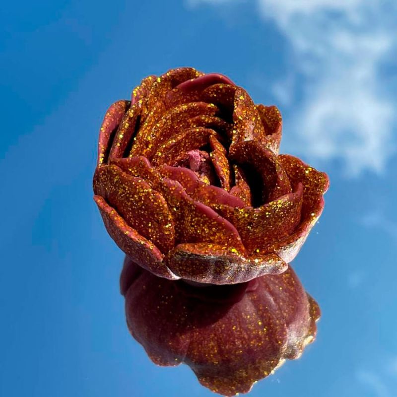 Свеча в виде розы с глитером GlowKink бордовая, L вид 32