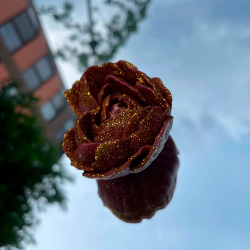 Свічка низькотемпературна у вигляді троянди з глітером GlowKink бордова, L вид 47