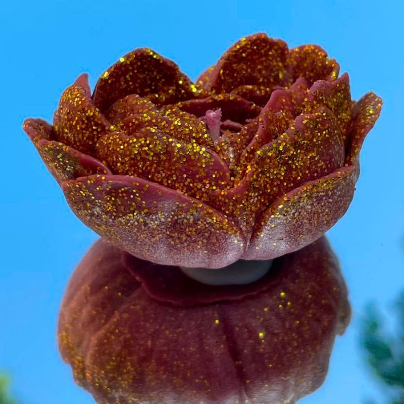 Свічка низькотемпературна у вигляді троянди з глітером GlowKink бордова, М вид 39