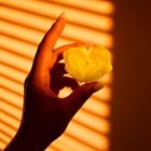 Cвiчка люмінісцентна низькотемпературна GlowKink салатова, M вид 19