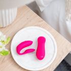 Вібратор для пар We-Vibe Chorus Pro Electric Pink з пультом і додатком, рожевий вид 24