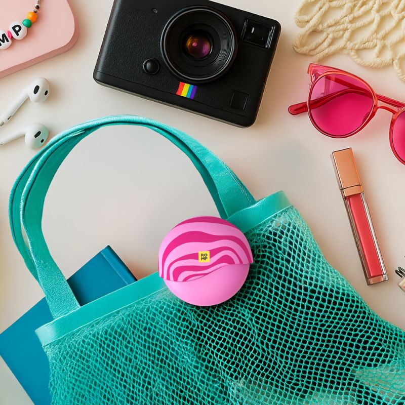 Вакуумный стимулятор клитора ROMP Spin в тревел-формате, розовый вид 18