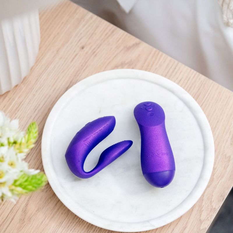 Вибратор для пар We-Vibe Chorus Pro Cosmic Purple с пультом и приложением, фиолетовый вид 26