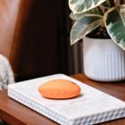 Клиторальный вибратор We-Vibe Temp Tangerine с функцией нагрева и охлаждения, оранжевый вид 31