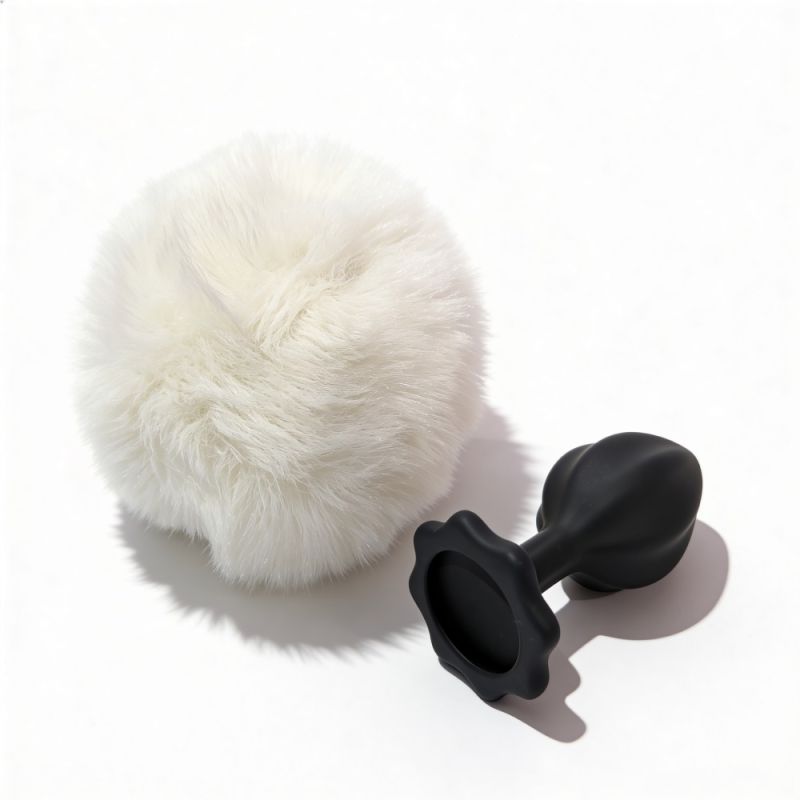 Анальна пробка рельєфна ALUME, S, чорна з білим пушком і змінним прозорим каменем, 7 х 2,8 см вид 7