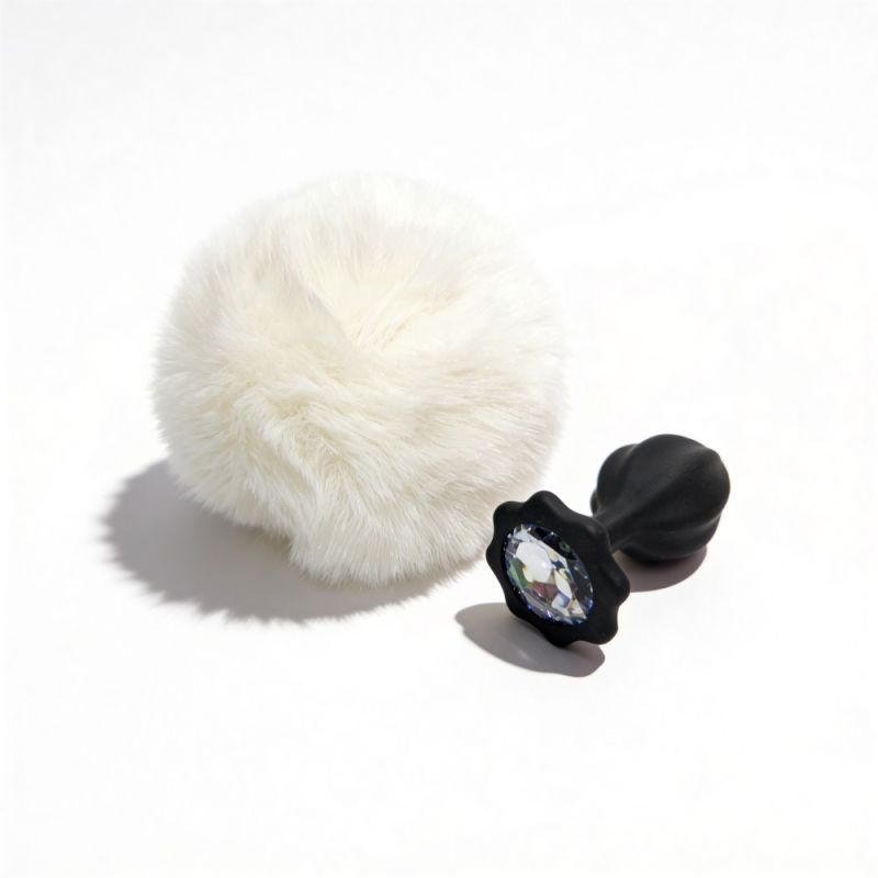 Анальна пробка рельєфна ALUME, S, чорна з білим пушком і змінним прозорим каменем, 7 х 2,8 см вид 8