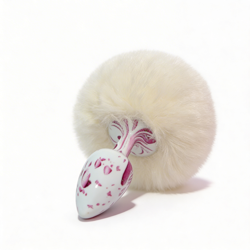 Анальная пробка с узором ALUME, S, металлическая белая с белым пушком, 7 х 2,8 см вид 7