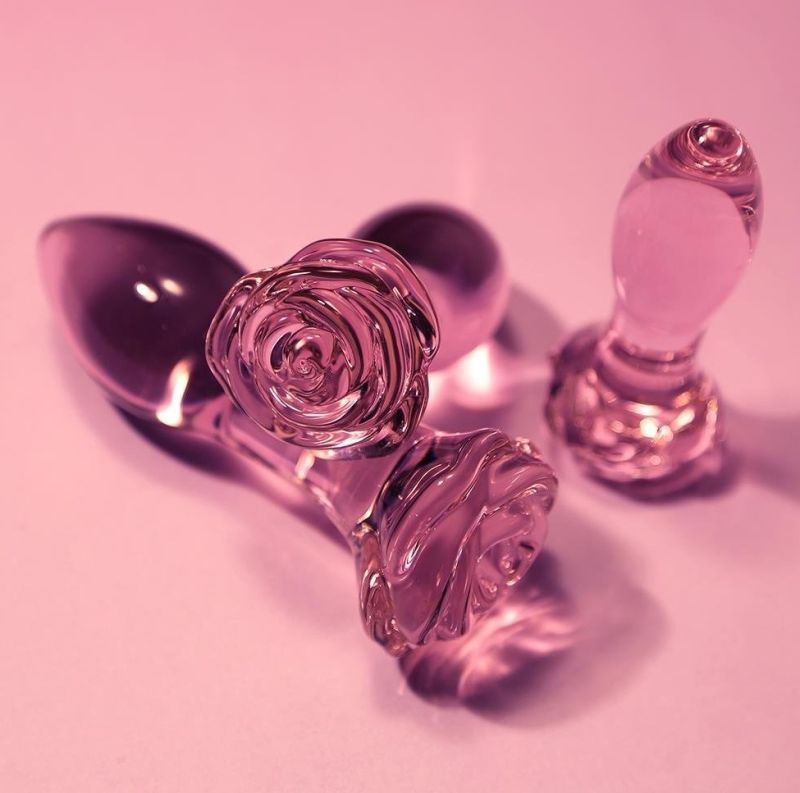 Набор анальных пробок DreamToys Glaze Glass Rosebud стеклянный, розовый, 3 шт. вид 5