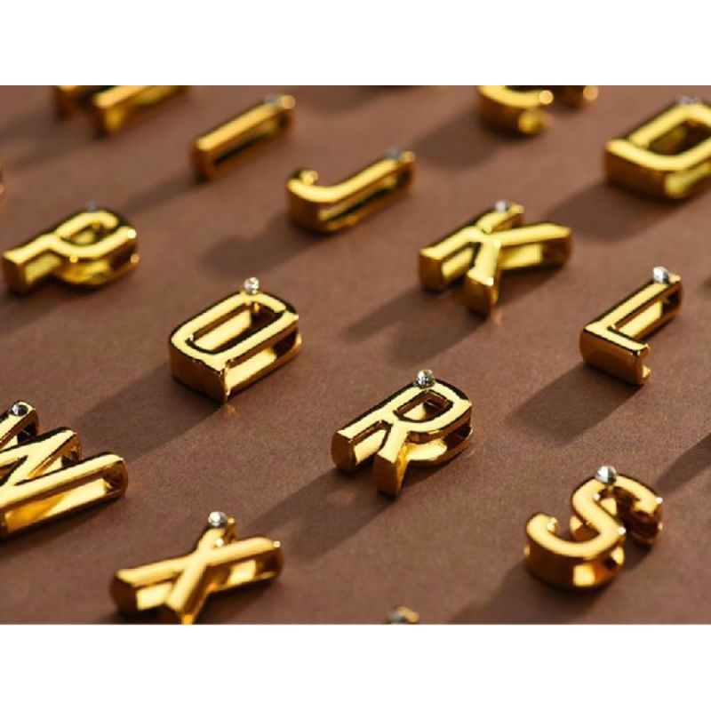 Чокер з написом BITCH від UPKO з італійської шкіри, чорний із золотою фурнітурою, One Size вид 12