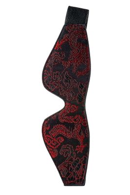 Маска на глаза черная Dream Тoys Blaze Deluxe Blindfold с красным узором в виде вышивки