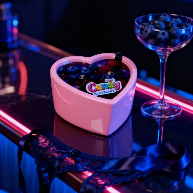 Массажная свеча с ароматом черники Candy Blueberry в форме сердца, 70 мл вид 9
