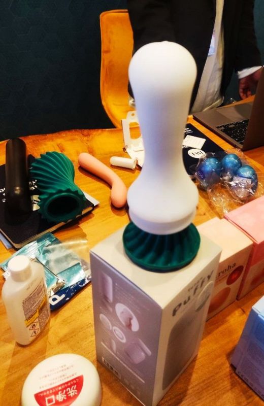 Мастурбатор TENGA FLEX FIZZY GREEN вид 12