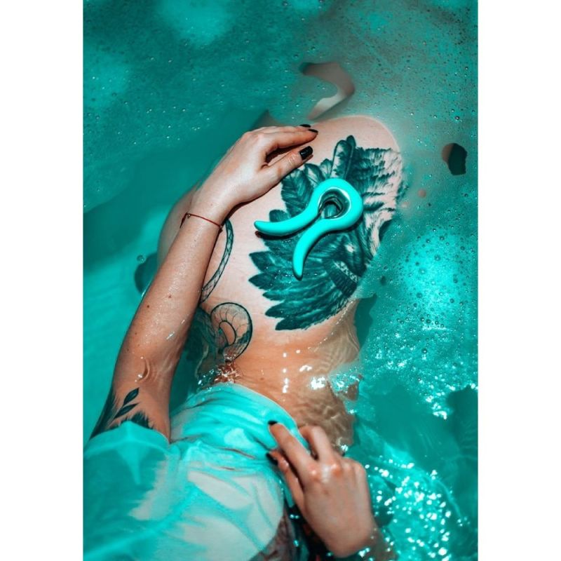 Міні-вібратор нереалістичний Gvibe Tiffany для вагіни, клітора та анальної зони, м'ятний, 10.5 х 2 см вид 4