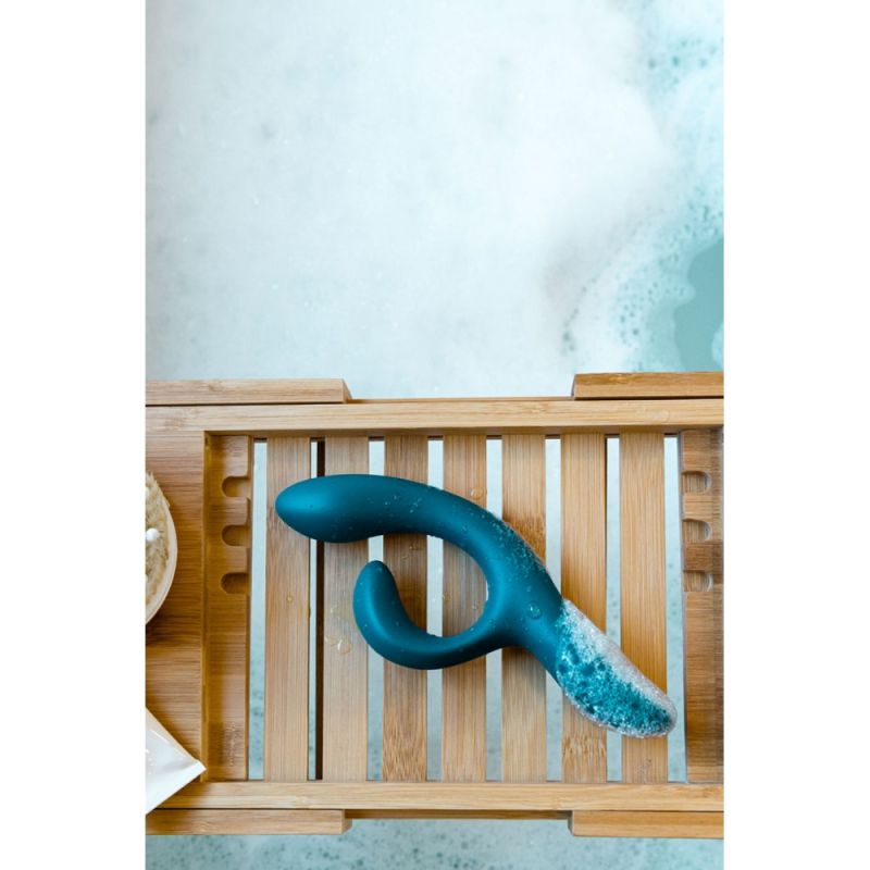 Набор смарт игрушек We-Vibe Date Night кольцо Pivot и вибратор Nova 2 Green вид 13