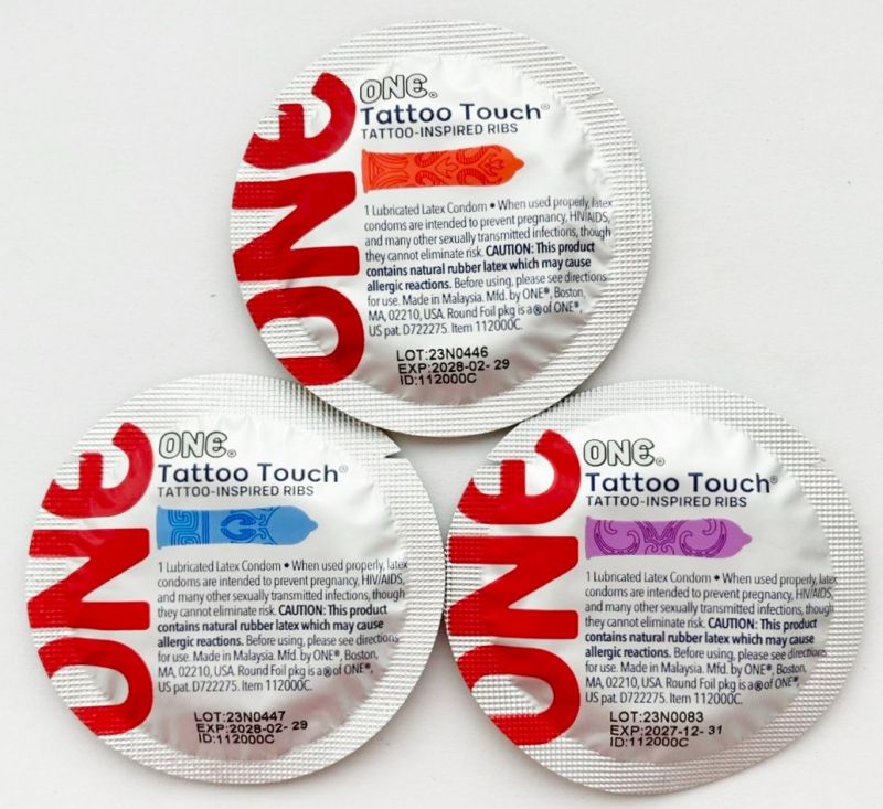 Набір презервативів із рельєфом у вигляді тату ONE Tattoo Touch (ціна за упаковку, 100 шт.) вид 8