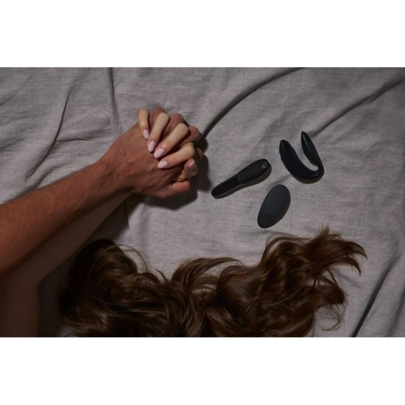 Набір секс-іграшок вібратор для пар Sync 2 та віброкуля Tango X We-Vibe Limited Anniversary Edition вид 9