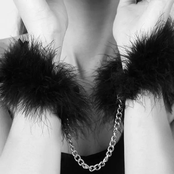 Наручники з пір'ям Bijoux Indiscrets чорні, OS вид 2