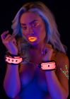 Наручники, светящиеся в темноте Taboom Glow In The Dark Wrist Cuffs, розовые вид 5