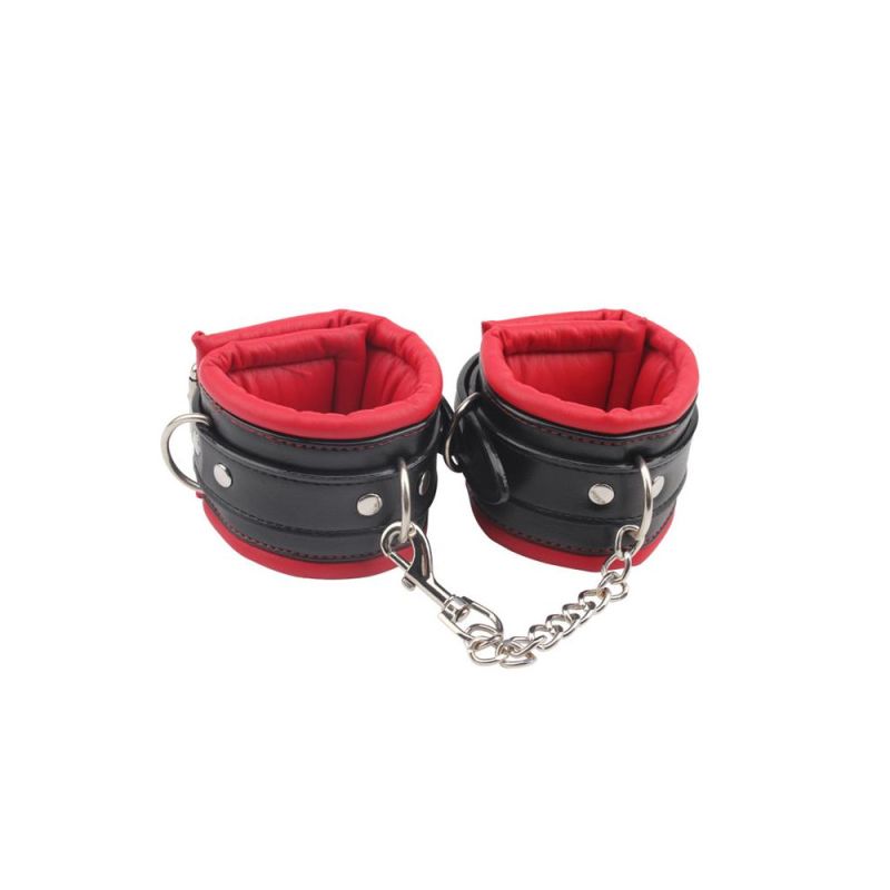 Поножі Chisa Behave! Super Soft з червоною обробкою та металевою фурнітурою. чорні вид 4