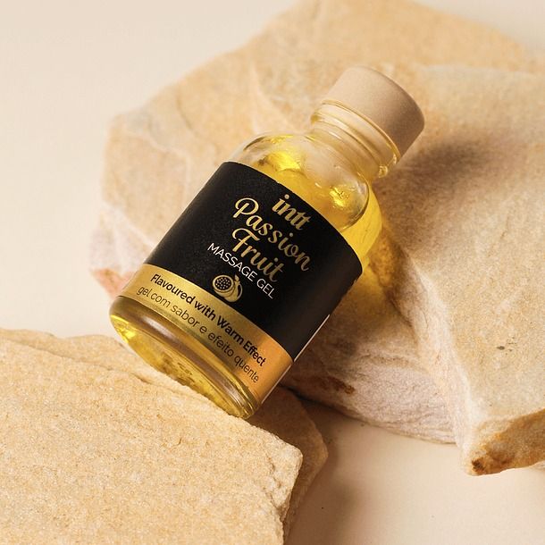 Съедобный массажный гель для интимных зон Intt PASSION FRUIT разогревающий, со вкусом и ароматом маракуйи, 30 мл вид 3