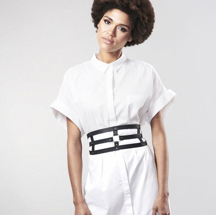 Широкий пояс с наручниками MAZE Bijoux Indiscrets, из веганской кожи вид 4