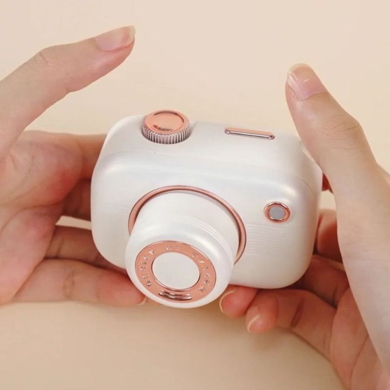 Смарт стимулятор 5-в-1 для клітора, сосків та точки G BeYourLover Alberta у вигляді фотоапарата, білий вид 6