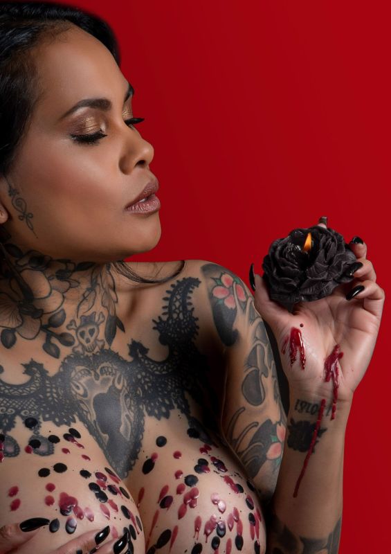 Свечи низкотемпературные БДСМ Taboom Bondage in Luxury в виде розы, 2 шт. вид 4