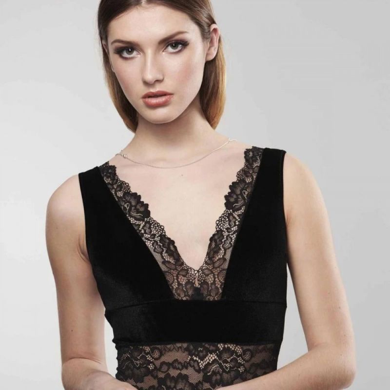 Ланцюжок для спини Bijoux Indiscrets Magnifique Back and Cleavage Chain -Silver, прикраса для тіла вид 3