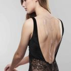 Ланцюжок для спини Bijoux Indiscrets Magnifique Back and Cleavage Chain -Silver, прикраса для тіла вид 2