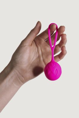 Вагінальна кулька Adrien Lastic Mia Geisha Ball S Magenta з подвійною щільністю, рожева