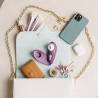 Вакуумний стимулятор клітора Womanizer Liberty 2 Dark Purple, фіолетовий вид 12